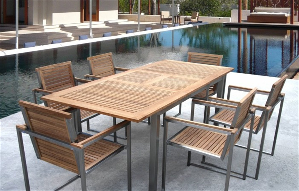 Teak Dinnete